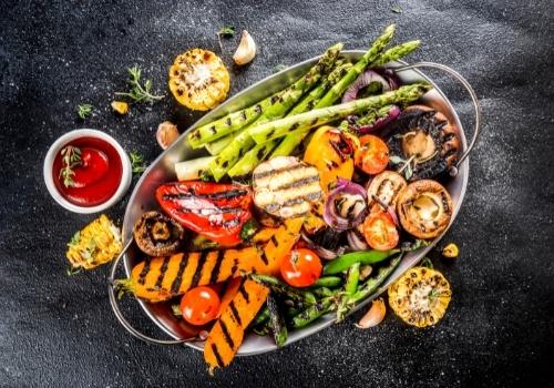 Sur le barbecue, on varie les plaisirs et on fait la part belle aux légumes