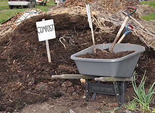 Réussir son compost : voici toutes les astuces des jardiniers