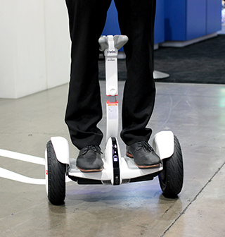 Gyropode (ou mini segway)