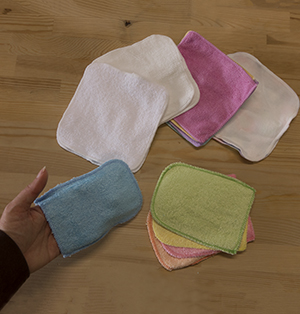 Gants de change et lingettes lavables