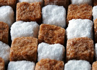 Le sucre roux fait-il moins grossir que le blanc ?